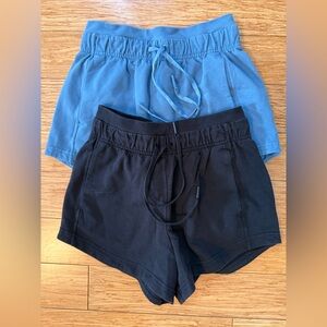 LULULEMON Inner glow high rise short 2 pairs
